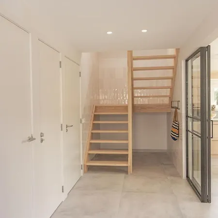 Holiday home De Lepelaar